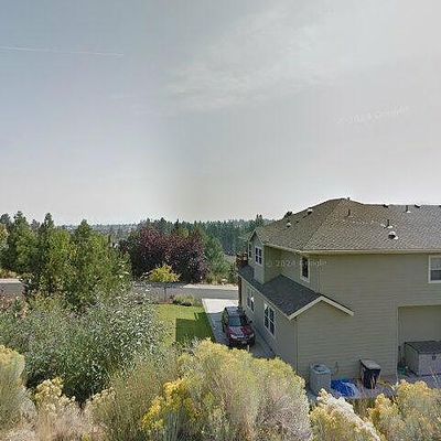 2568 Nw 1 St St, Bend, OR 97703