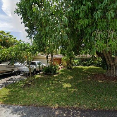 220 Nw 34 Th St, Oakland Park, FL 33309