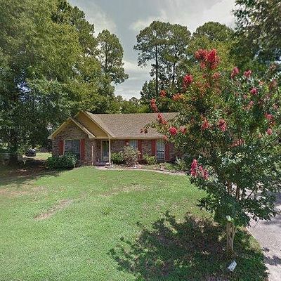 2204 Raintree Dr, Bryant, AR 72022