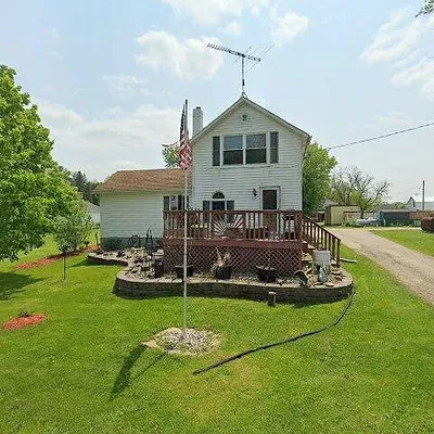 2267 Railroad St, Woodford, WI 53599