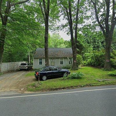 230 Paxton St, Leicester, MA 01524