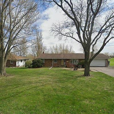 3026 W 32 Nd St, Dubuque, IA 52001