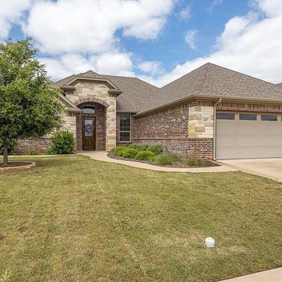 317 Paddle Boat Dr, Granbury, TX 76049