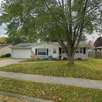 2733 43 Rd St, Two Rivers, WI 54241