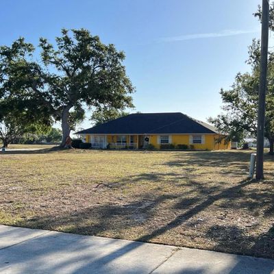 2820 Pan American Blvd, North Port, FL 34287