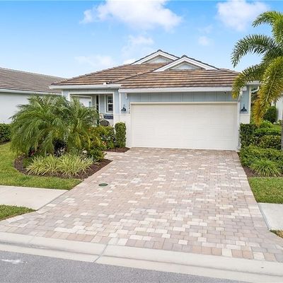 28438 Captiva Shell Loop, Bonita Springs, FL 34135