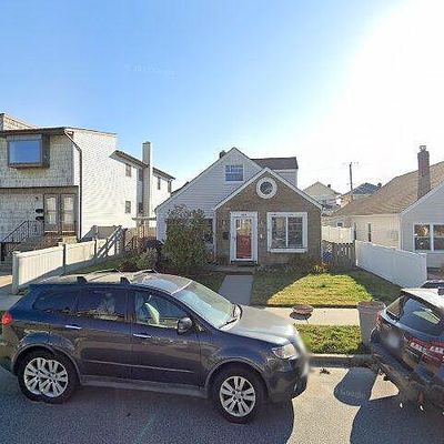 364 W Fulton St, Long Beach, NY 11561