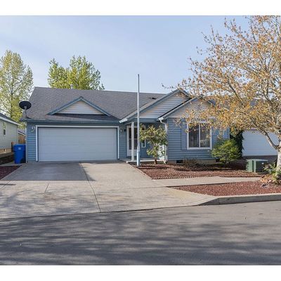 38786 Sawyer St, Sandy, OR 97055