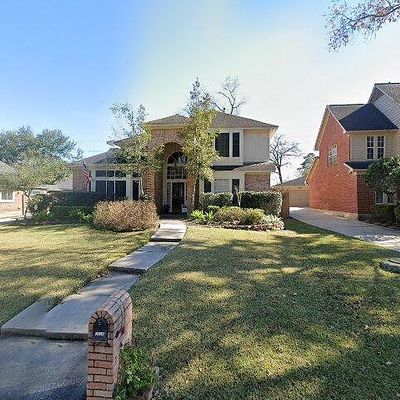 3918 Rock Springs Dr, Kingwood, TX 77345