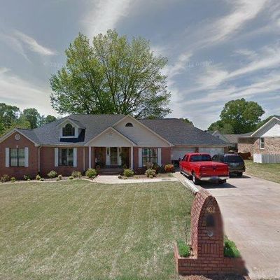 402 Madison Ave, Muscle Shoals, AL 35661