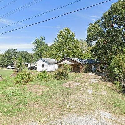 405 Fuller Ave, Pocola, OK 74902