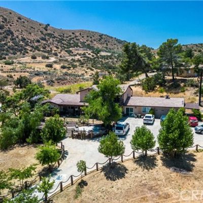 32815 Merritt Rd, Acton, CA 93510