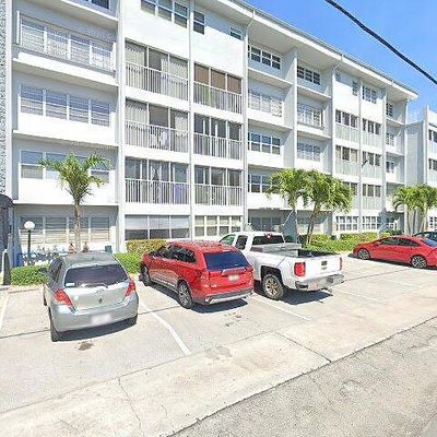 329 Se 3rd St, Hallandale Beach, FL 33009