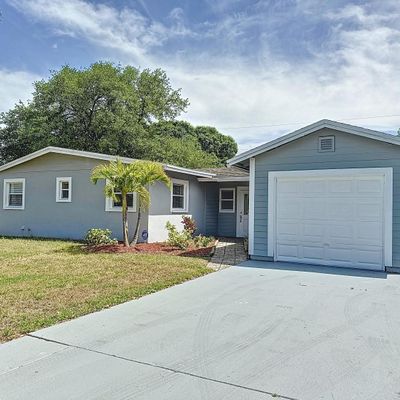 355 Hunt Dr, Merritt Island, FL 32953