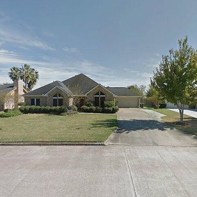 4425 Willow Bend Dr, Beaumont, TX 77707