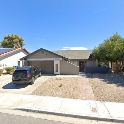 4604 Rockvale Dr, Las Vegas, NV 89103