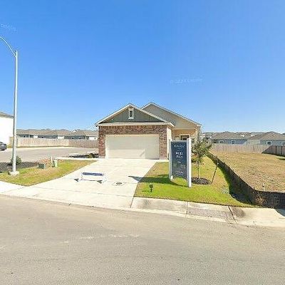 4856 Hallies Gdn, Saint Hedwig, TX 78152