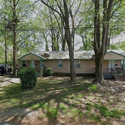 5 Beacon Rd, Portsmouth, VA 23702