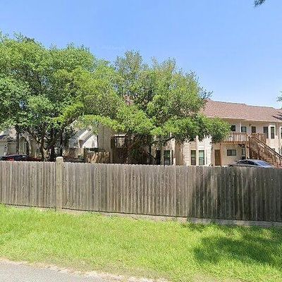 500 River Rd #106, Montgomery, TX 77356