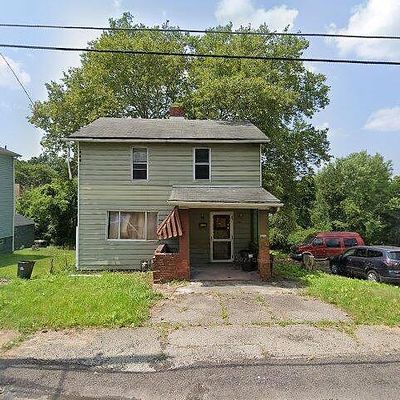 5042 Delehanty St, Pittsburgh, PA 15207