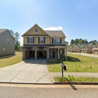 411 Bandelier Cir, Hampton, GA 30228