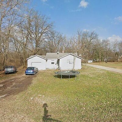 414 E Olive St, Salem, IL 62881