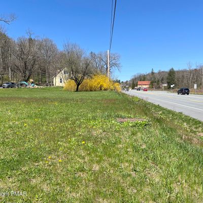 420 Scotrun Ave, Scotrun, PA 18355