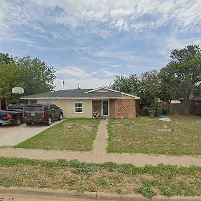 4310 Edgehill, Wichita Falls, TX 76306