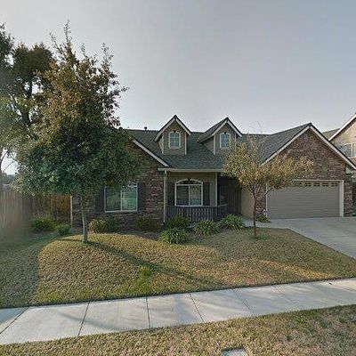 435 N Boise St, Visalia, CA 93291