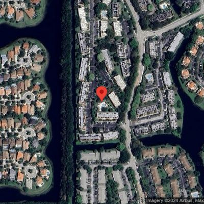 437 Lakeview Dr #203, Weston, FL 33326