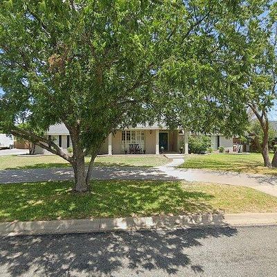 5518 Columbine Ln, San Angelo, TX 76904