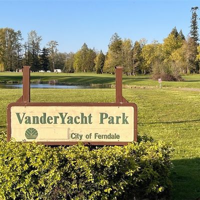 5704 2 Nd Ave, Ferndale, WA 98248