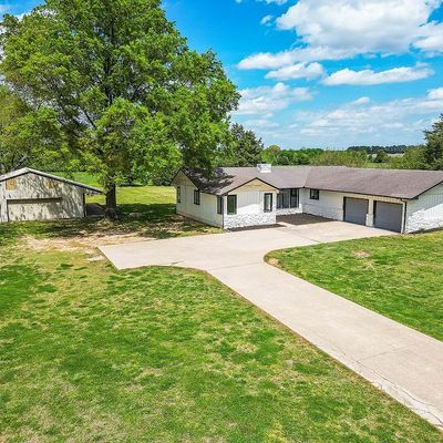 575 W Pleasant Grove Rd, Rogers, AR 72758