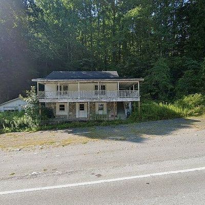 5459 Soco Rd, Maggie Valley, NC 28751
