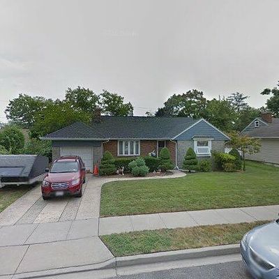 695 Frick St, Elmont, NY 11003