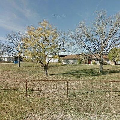 6953 Chandler Rd, Miles, TX 76861