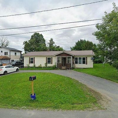 7 Mcmanus St, Washburn, ME 04786