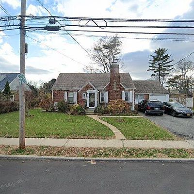 726 Northern Pkwy, Uniondale, NY 11553