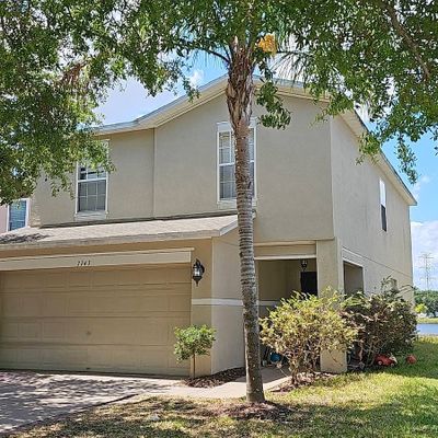 7743 Carriage Pointe Dr, Gibsonton, FL 33534