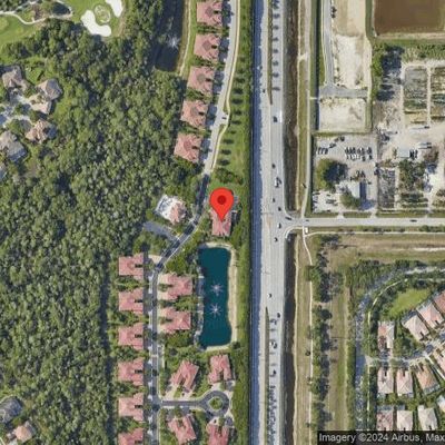 7832 Hawthorne Dr, Naples, FL 34113