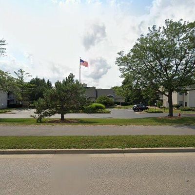 784 N Gary Ave #212, Carol Stream, IL 60188