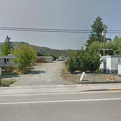 625 E 5 Th Ave, Riddle, OR 97469
