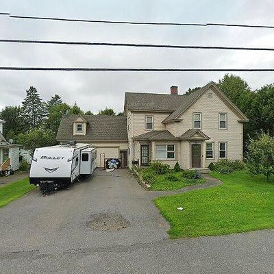 64 Dudley St, Presque Isle, ME 04769