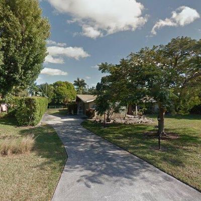 6519 E Town And River Rd, Fort Myers, FL 33919