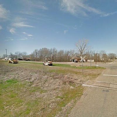 878 Farm Road 38 S, Brookston, TX 75421