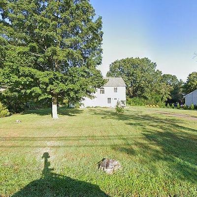 91 Mungertown Rd, Madison, CT 06443