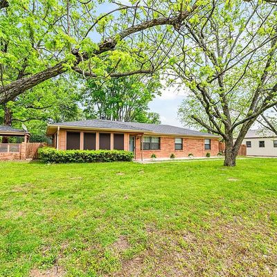 920 Kings Ln, Mineola, TX 75773