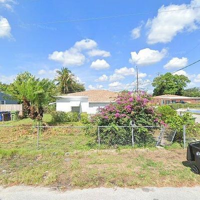 949 Nw 16 Th Ter, Fort Lauderdale, FL 33311