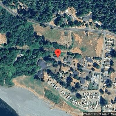 97025 Bluebird Ln, Gold Beach, OR 97444