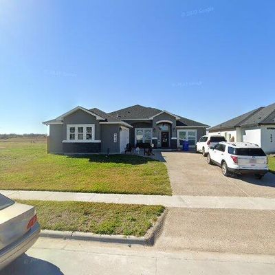 7917 Spiderman Dr, Corpus Christi, TX 78414